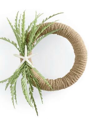 Frontgate Coastal Jute Wreath with Greenery and Starfish – NWT